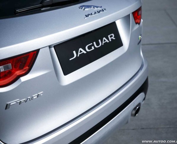 Jaguar F-Pace 2017