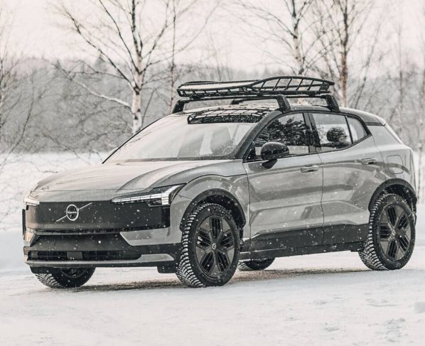 Volvo EX30