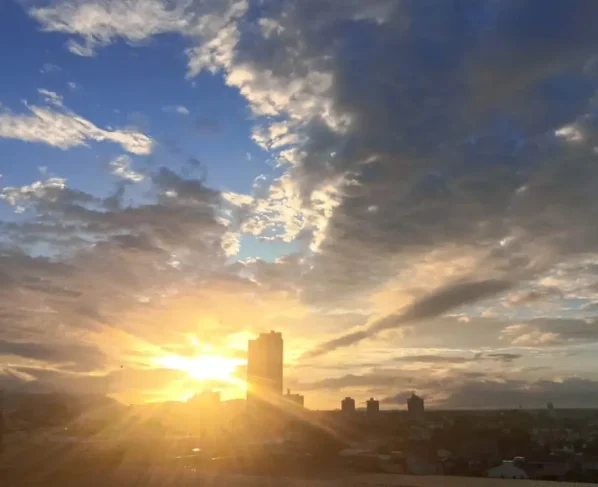 sol em paranagua em 2025 1