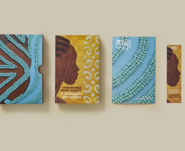 Escritora nigeriana Chimamanda Ngozi Adichie está de volta com um novo romance após mais de uma década | © Divulgação