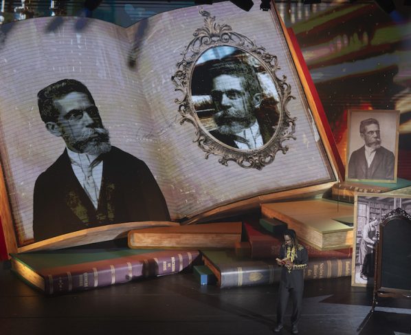 Cerimônia no Teatro Carlos Gomes (centro do Rio), em abril, marcou o início do período Capital Mundial do Livro; Bienal do Livro Rio será de 13 a 22 de junho | © SMC-Rio