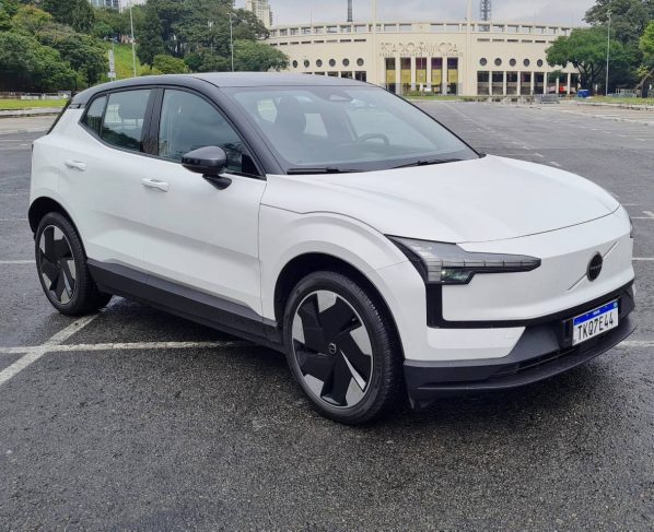 Volvo EX30 Plus