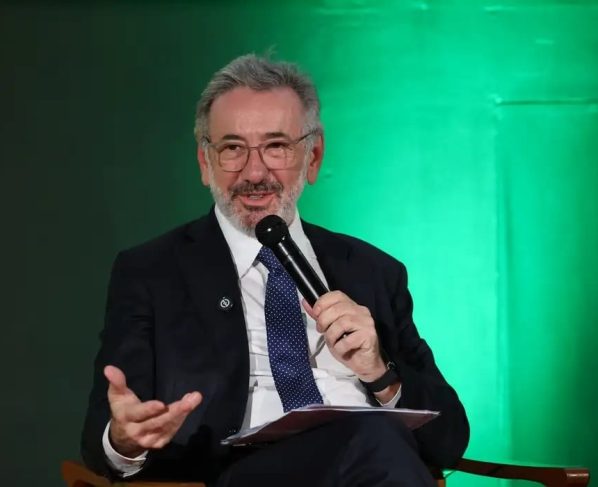 ministro do Desenvolvimento, Indústria, Comércio e Serviços (MDIC), Márcio Elias Rosa