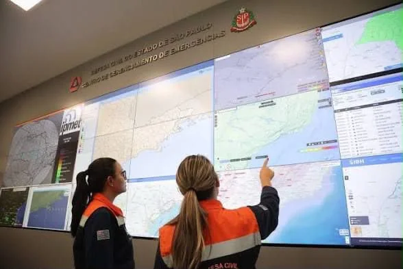 Defesa Civil emite alertas para chuva forte com raios, ventos e possibilidade de granizo na Grande São Paulo