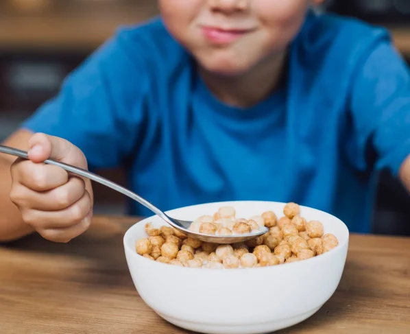 Estudo sobre consumo de alimentos ultraprocessados na infância busca voluntários