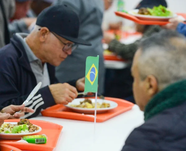 Confira o funcionamento das unidades do Bom Prato neste fim de semana