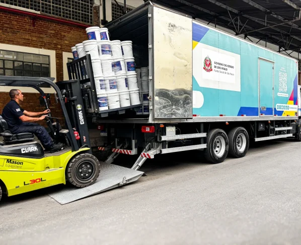 Defesa Civil de São Paulo leva ajuda humanitária para desalojados em Itapetininga