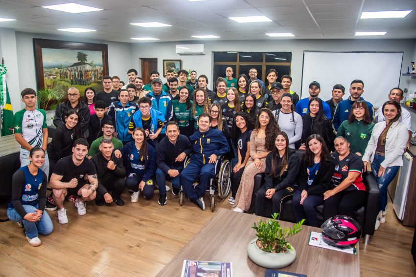 Paranaguá amplia apoio ao esporte com investimento de mais de R$ 1,4 milhão no Bolsa Atleta