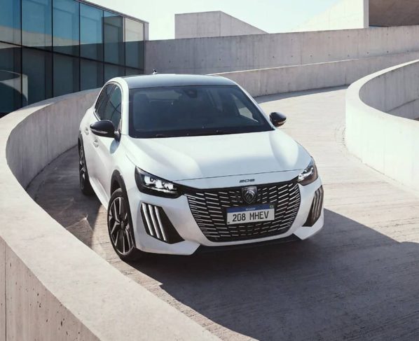 Peugeot 208