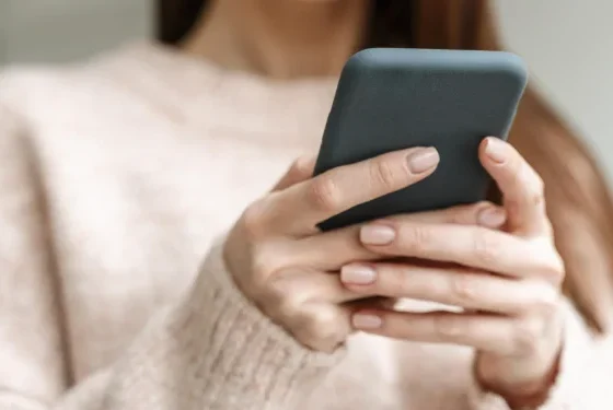 Procon-SP orienta consumidores sobre novo golpe que altera QR Code do Pix em compras online