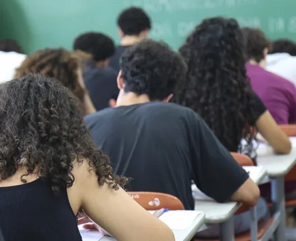Vestibular Unesp 2027 abre inscrições nesta sexta-feira (4/9) para 5.850 vagas em 24 cidades
