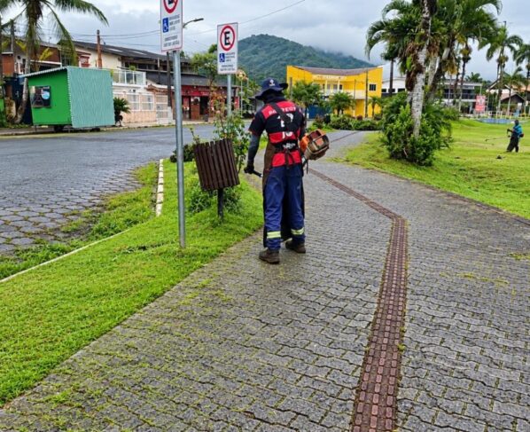 Limpeza em diferentes bairros